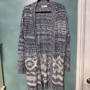 Hollister Cardigan/Sweater